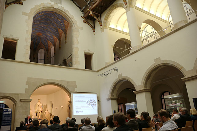 <p>Parlamentarischer Abend des CBBS 2014 (c) CBBS, Universität Magdeburg, Dirk Mahler</p>