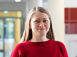Prof. Dr. Dr. med. Anne Albrecht - (c)